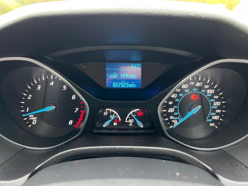 FORD FOCUS