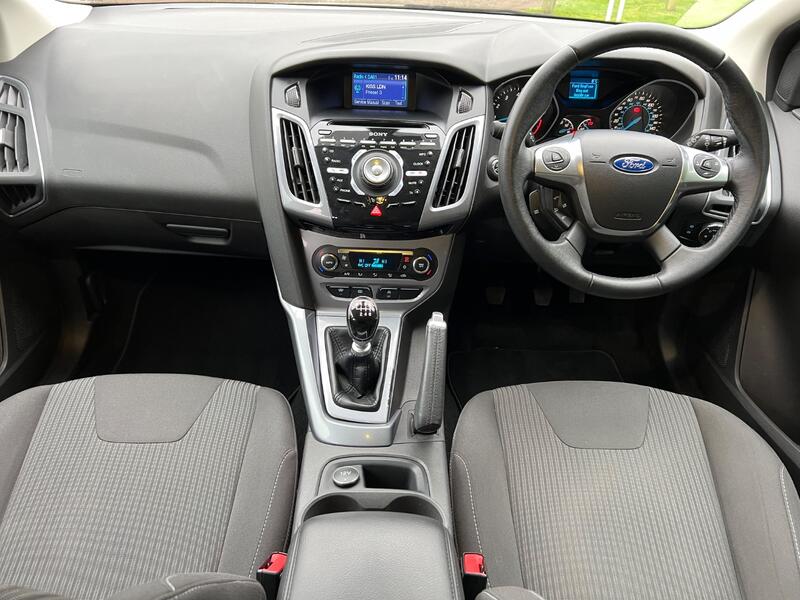 FORD FOCUS