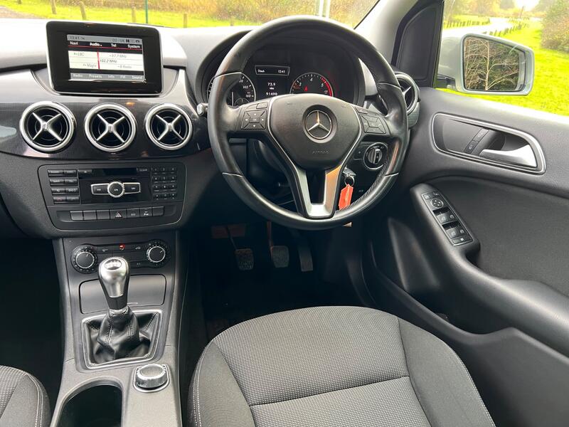 MERCEDES-BENZ B CLASS