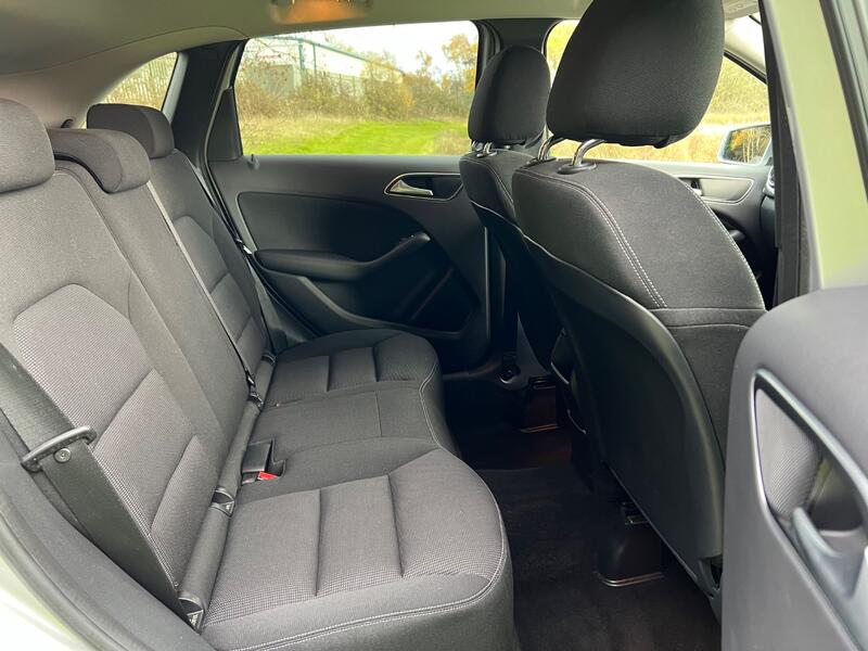 MERCEDES-BENZ B CLASS