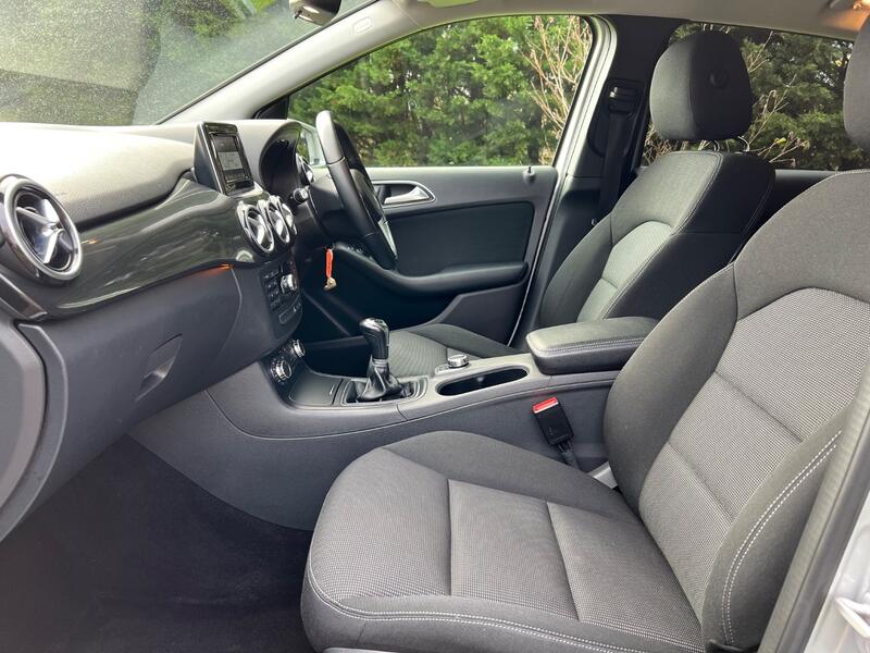 MERCEDES-BENZ B CLASS