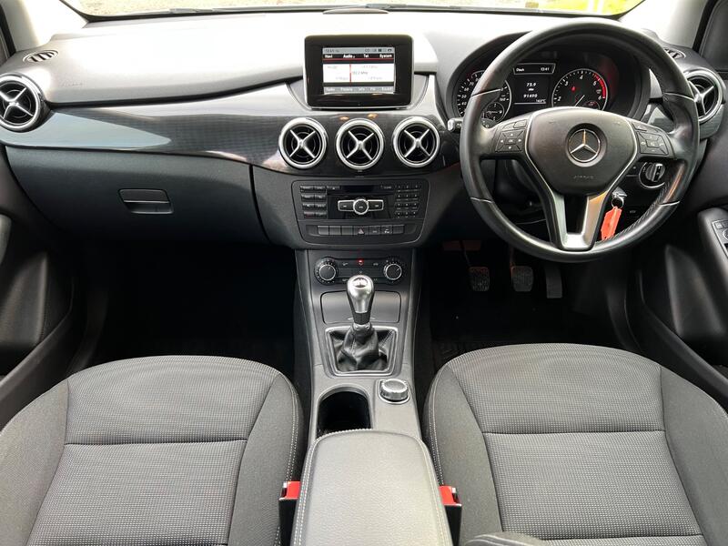 MERCEDES-BENZ B CLASS