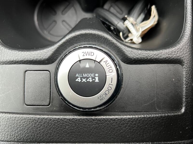 NISSAN X-TRAIL