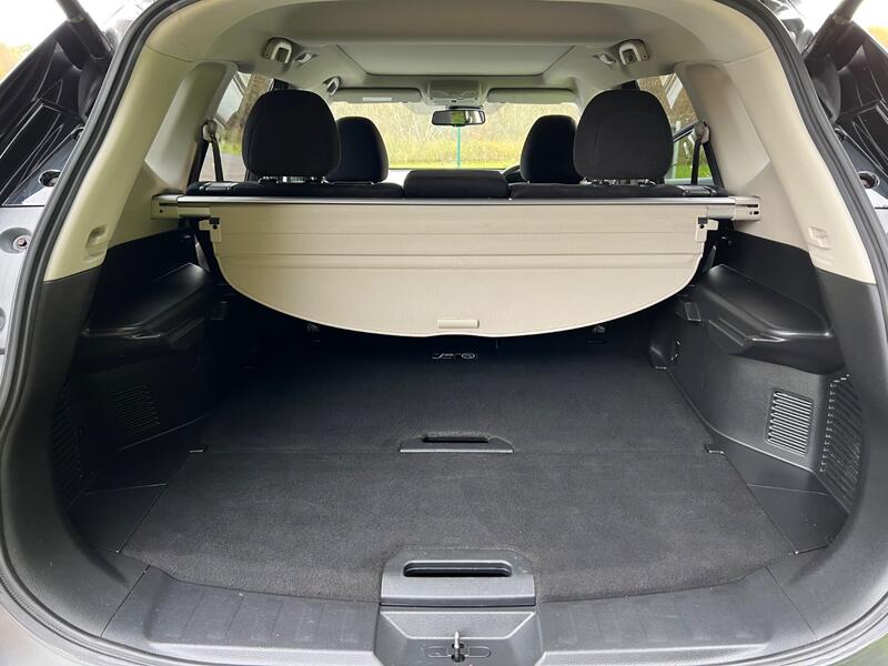 NISSAN X-TRAIL
