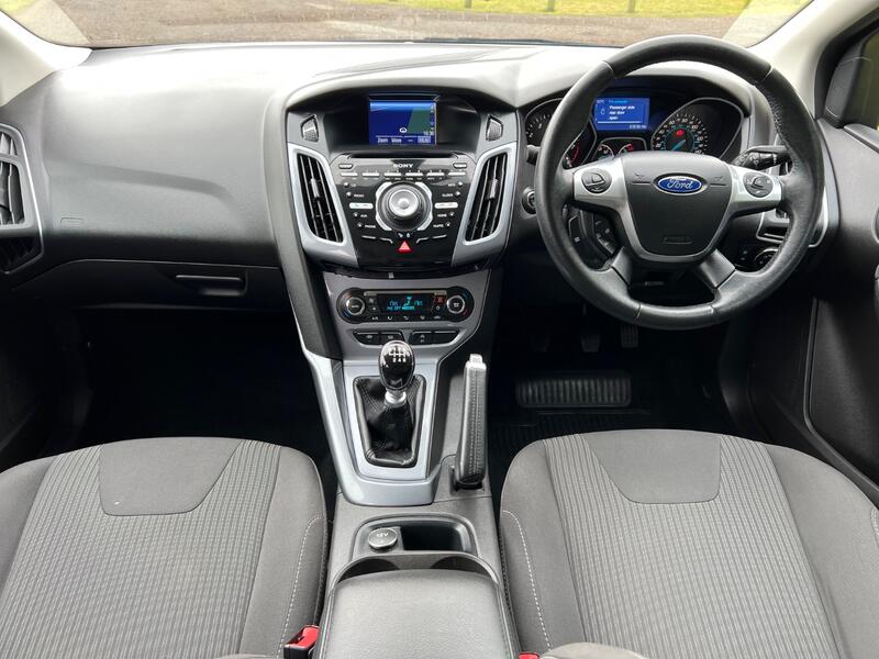 FORD FOCUS