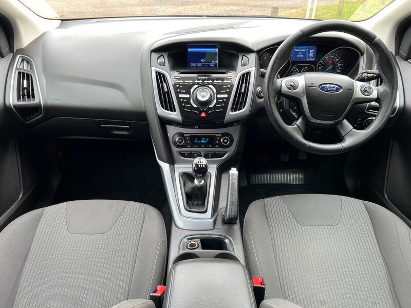FORD FOCUS