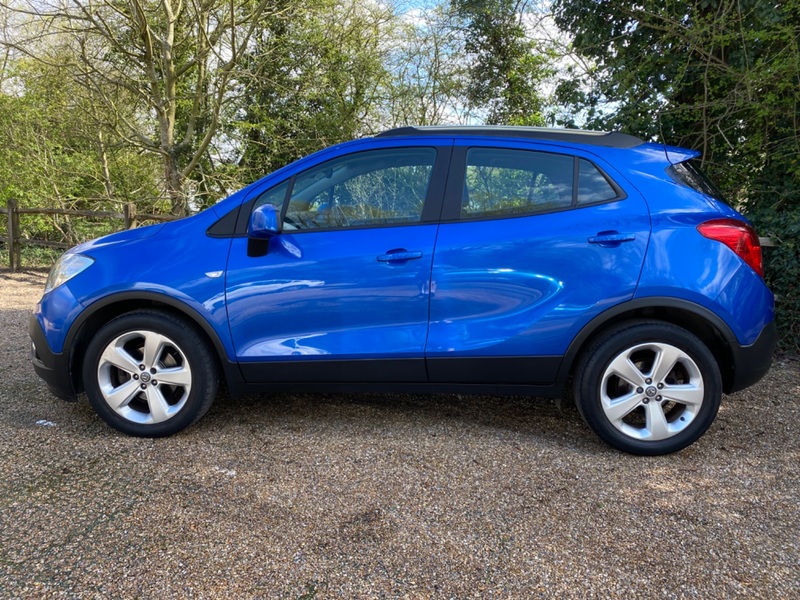 VAUXHALL MOKKA