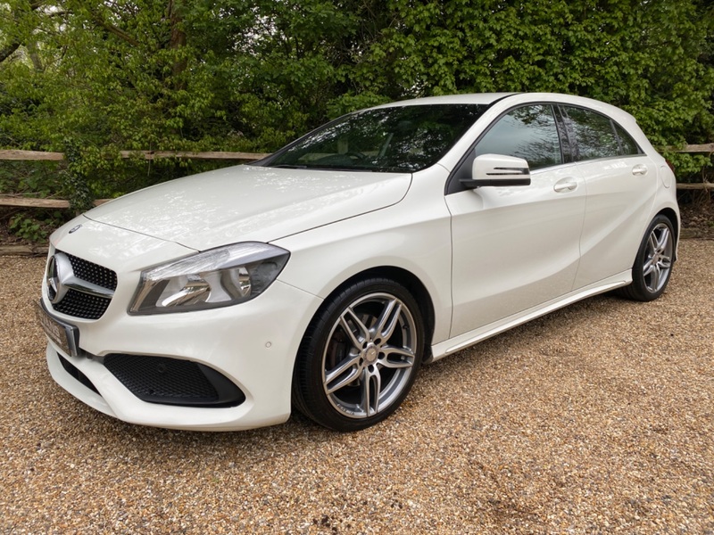 MERCEDES-BENZ A CLASS A 180 D AMG LINE EXECUTIVE 2016