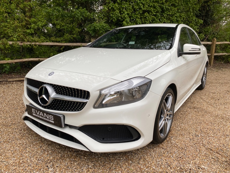 MERCEDES-BENZ A CLASS A 180 D AMG LINE EXECUTIVE 2016