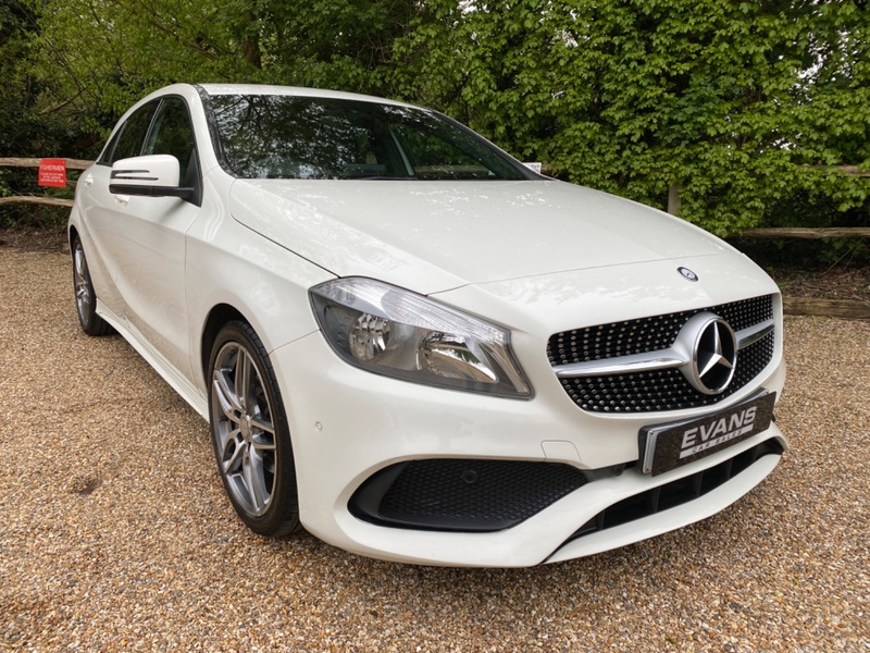 MERCEDES-BENZ A CLASS A 180 D AMG LINE EXECUTIVE 2016