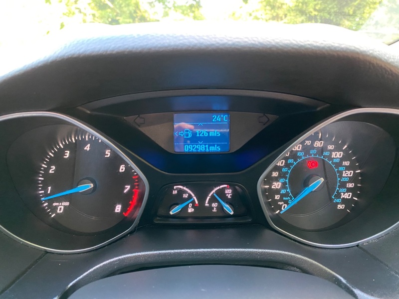 FORD FOCUS